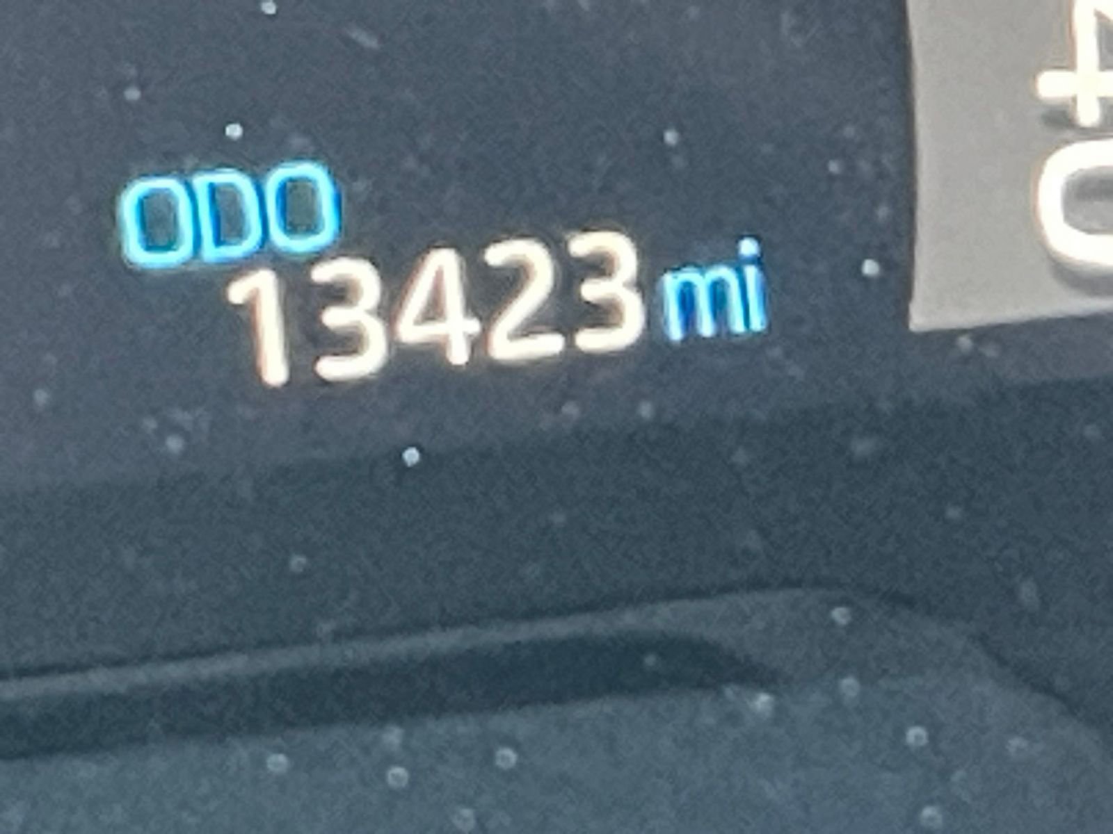 Used 2025 Toyota RAV4 XLE image 40