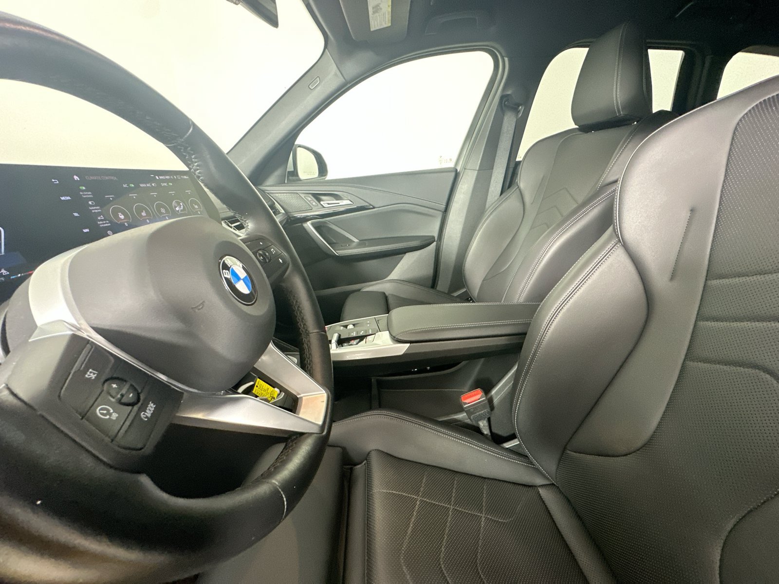 Used 2023 BMW X1 xDrive28i w/ Convenience Package AWD/4WD image 33