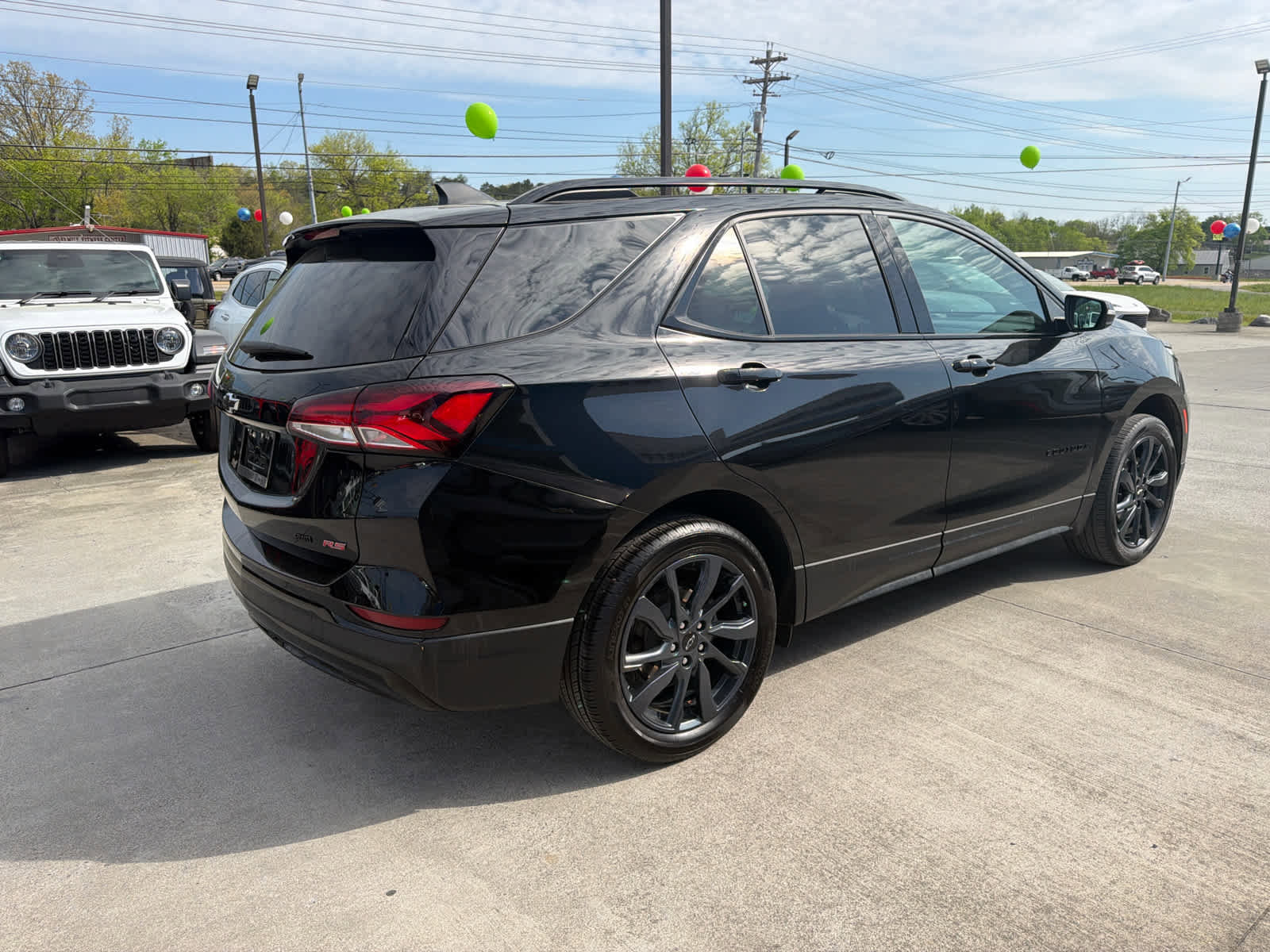 Used 2024 Chevrolet Equinox RS w/ RS Leather Package AWD/4WD image 6