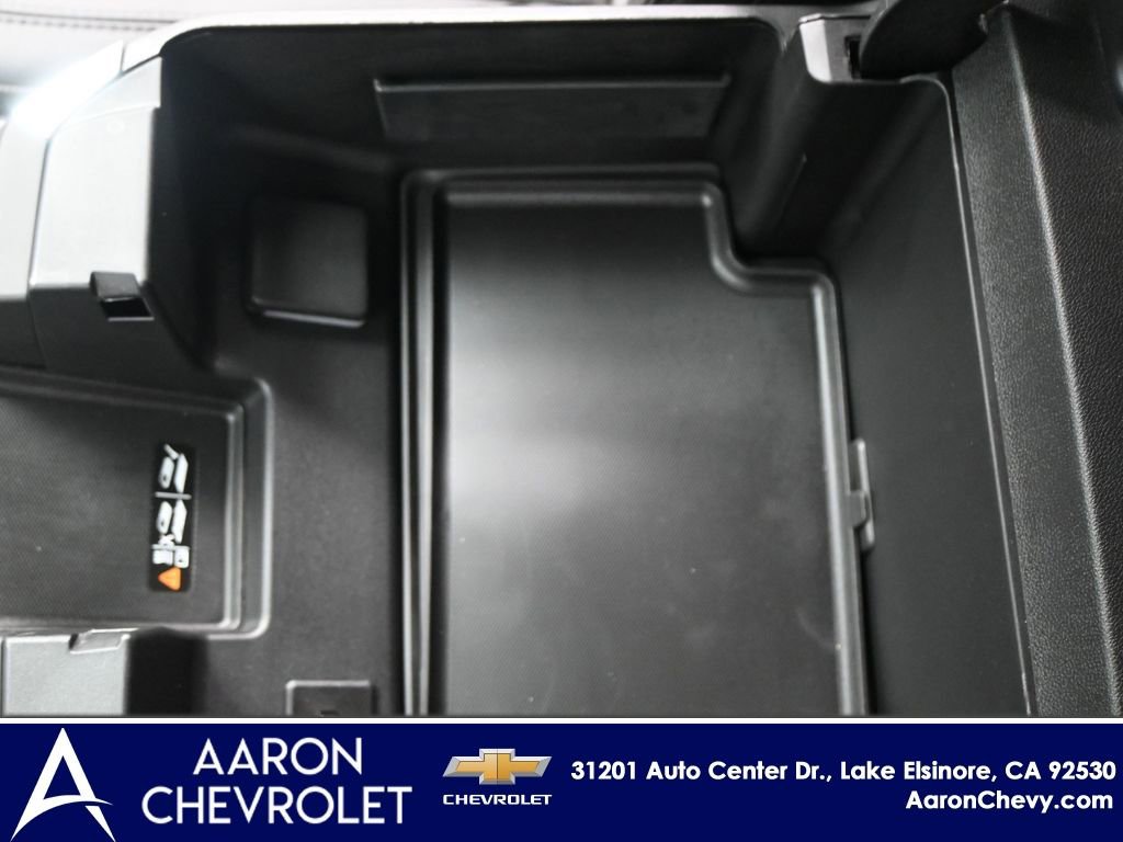 New 2025 Chevrolet Silverado 1500 High Country w/ Midnight Edition image 18