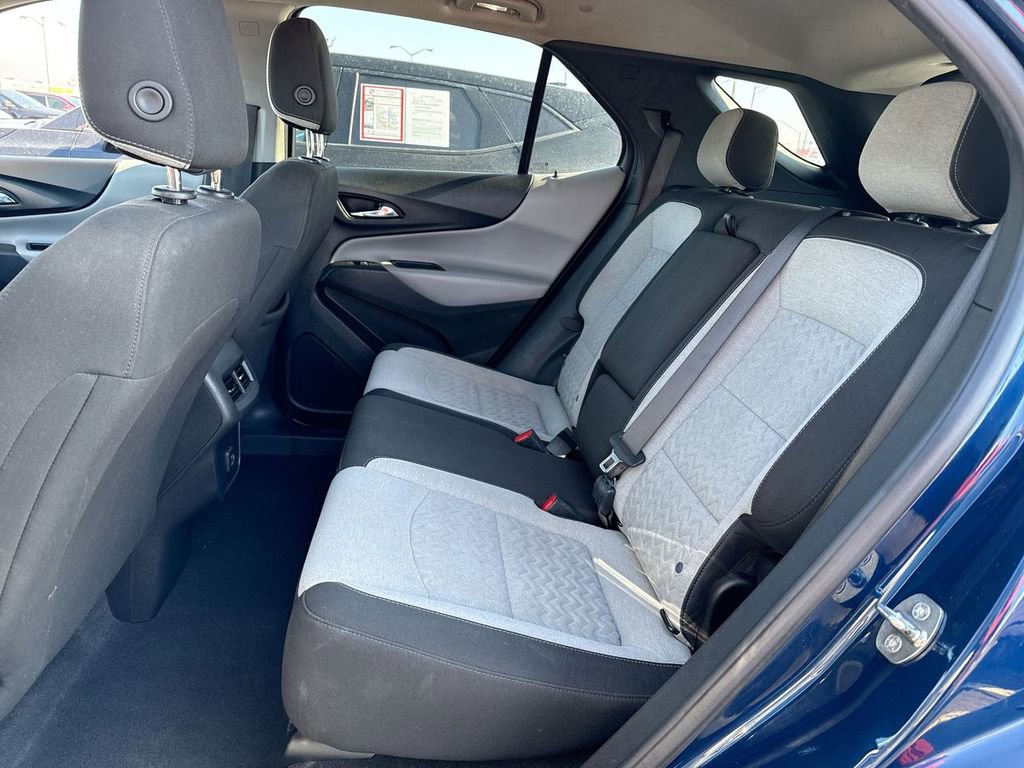 Used 2022 Chevrolet Equinox LS w/ LS Convenience Package FWD image 23