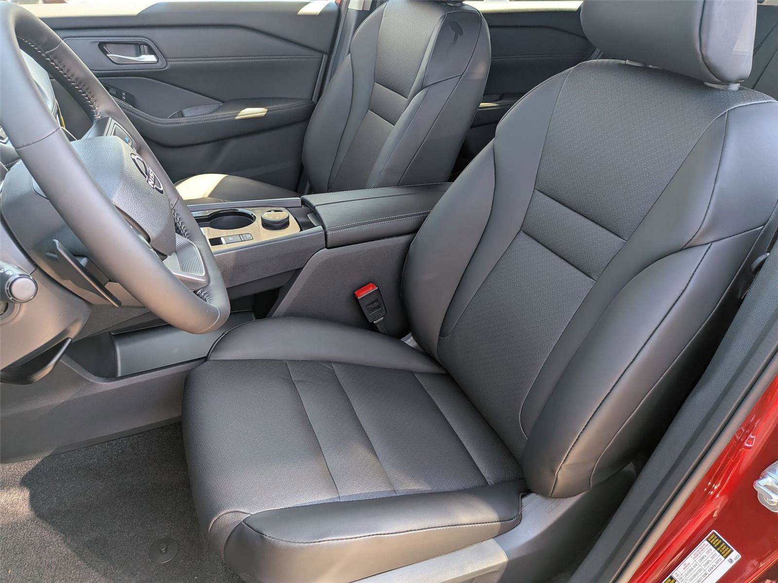 New 2026 Nissan Rogue SV AWD/4WD image 26