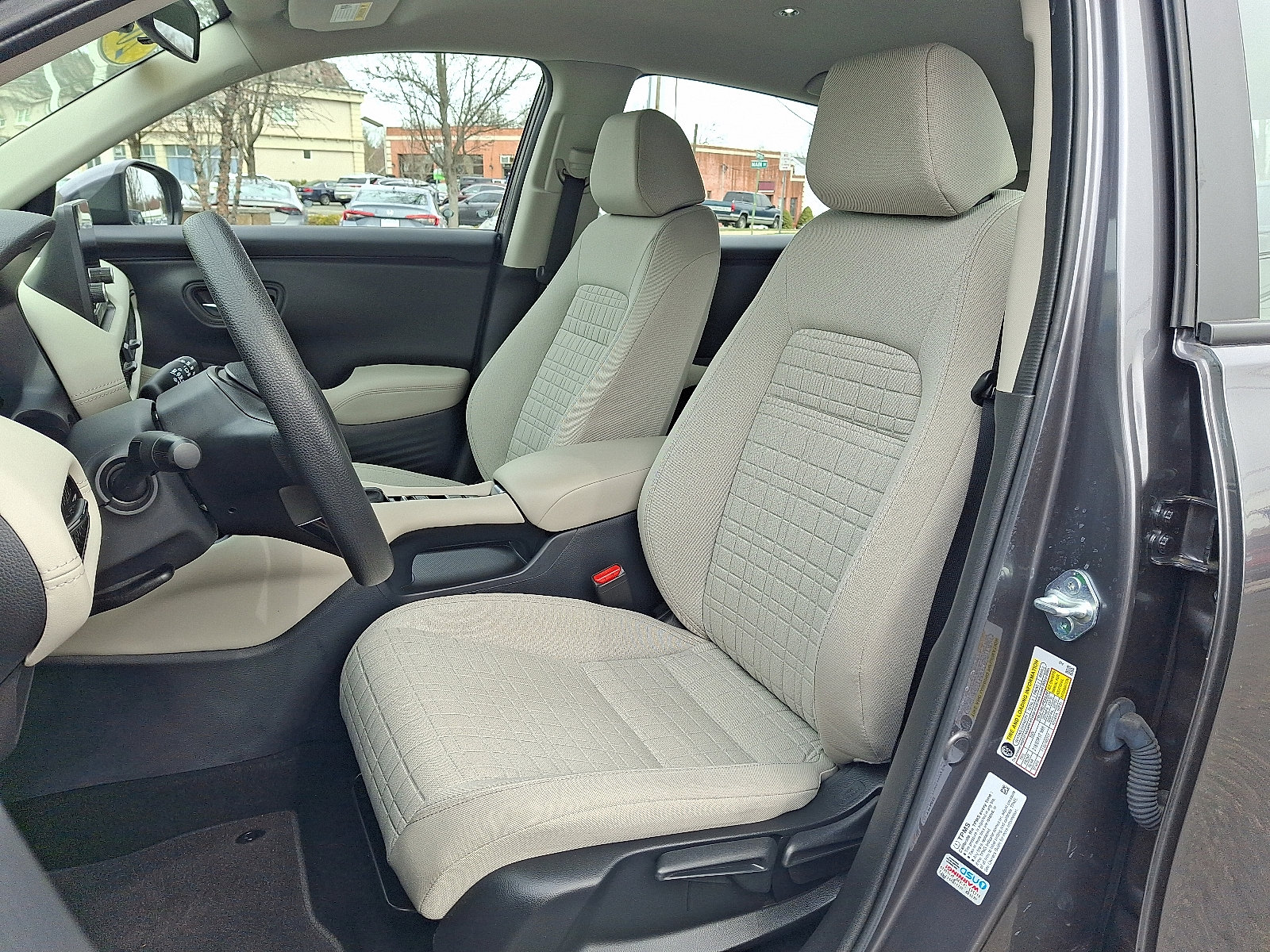 Certified 2024 Honda HR-V LX image 16