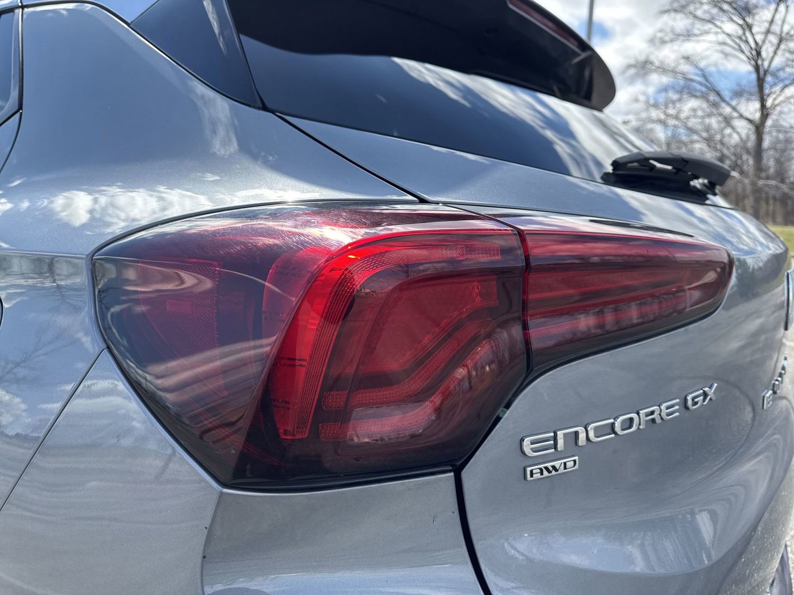 Used 2024 Buick Encore GX Sport Touring AWD/4WD image 26
