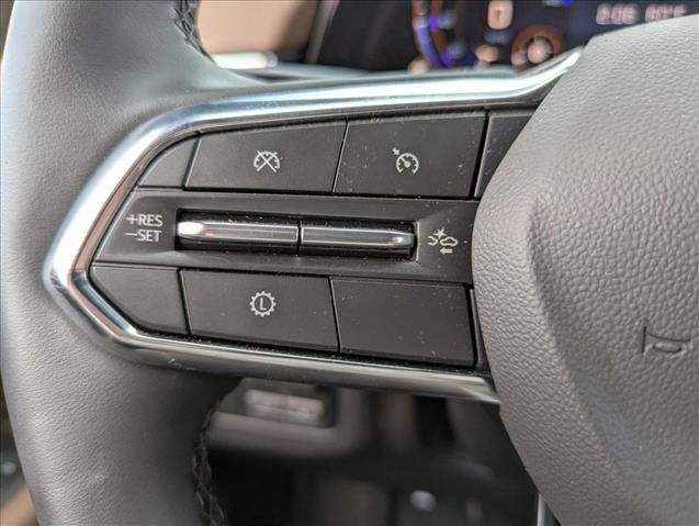 Used 2025 Chevrolet Suburban High Country image 10