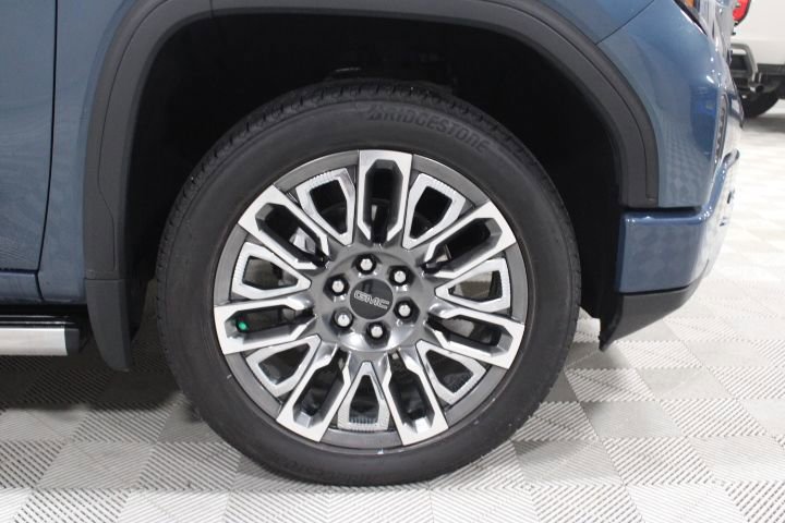 Used 2024 GMC Sierra 1500 Denali Ultimate image 47