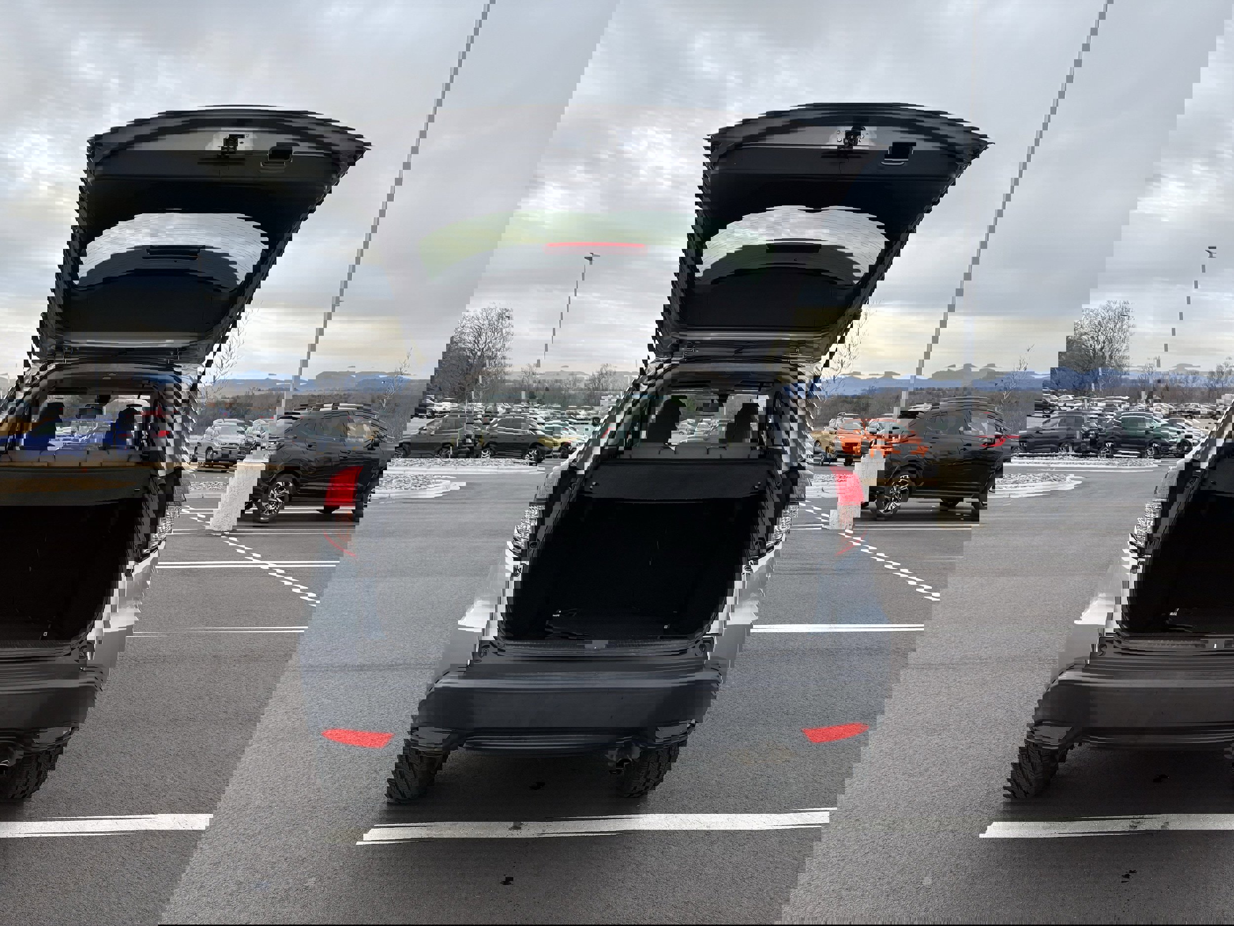 Used 2022 Honda HR-V EX image 11