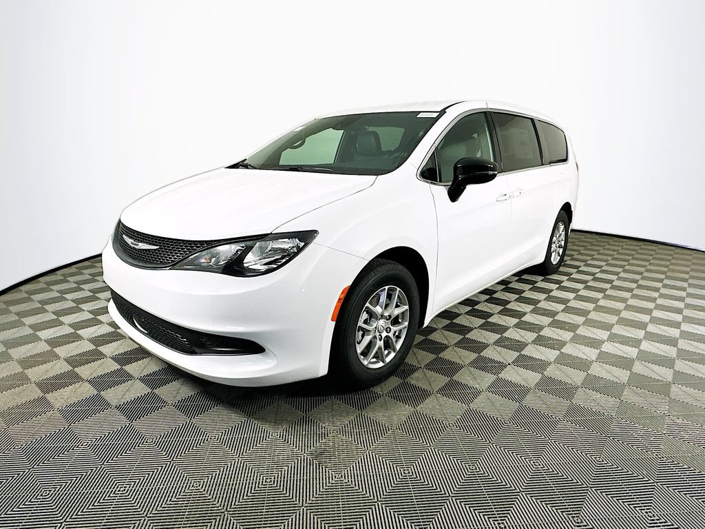 New 2026 Chrysler Voyager LX FWD image 4