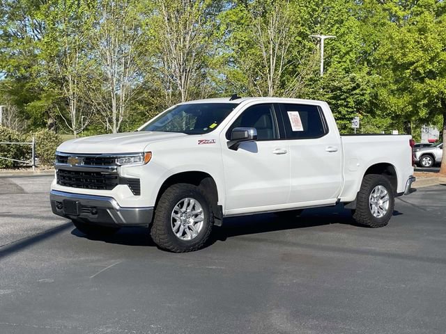 Used 2025 Chevrolet Silverado 1500 LT image 1