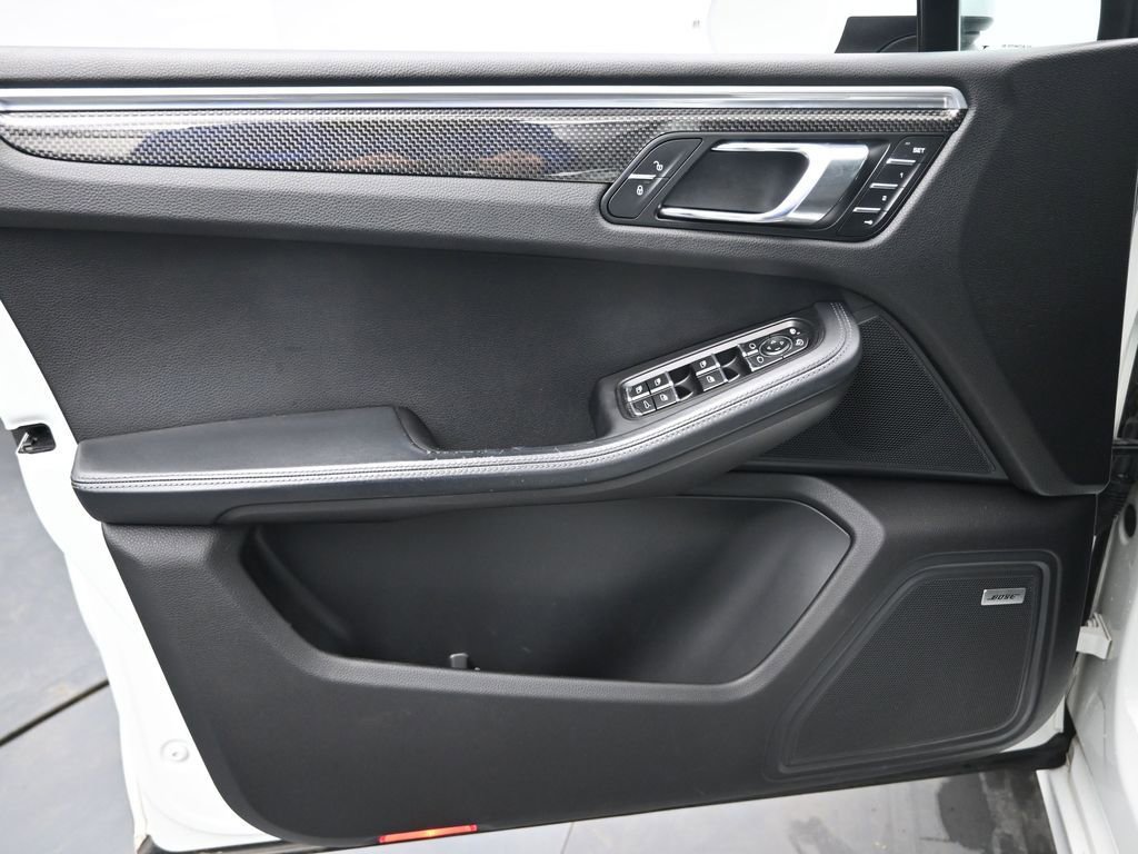 Used 2018 Porsche Macan GTS w/ Premium Package Plus image 23