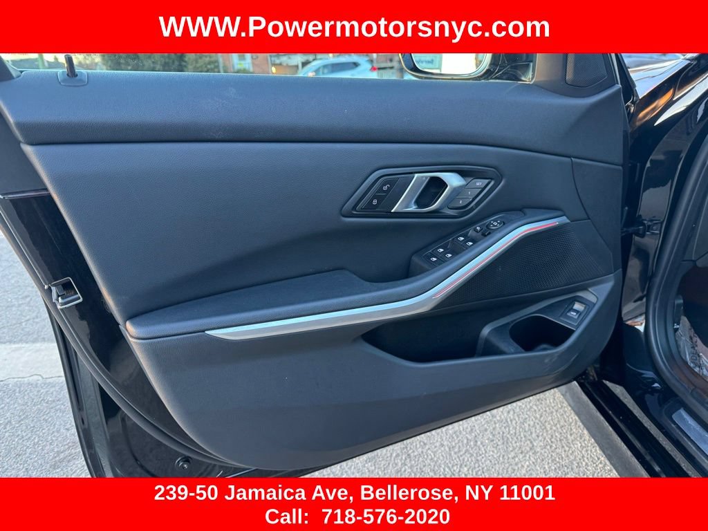 Used 2024 BMW 330i Sedan w/ Convenience Package RWD image 22