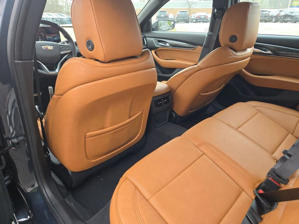 New 2025 Cadillac CT5 Sport w/ Platinum Package image 22