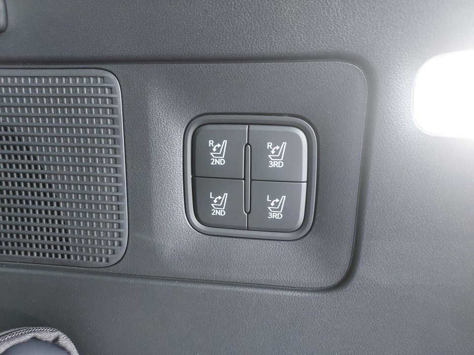 New 2026 Hyundai Ioniq 9 Limited image 15