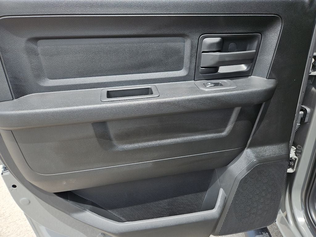 New 2026 RAM 2500 Tradesman AWD/4WD image 17