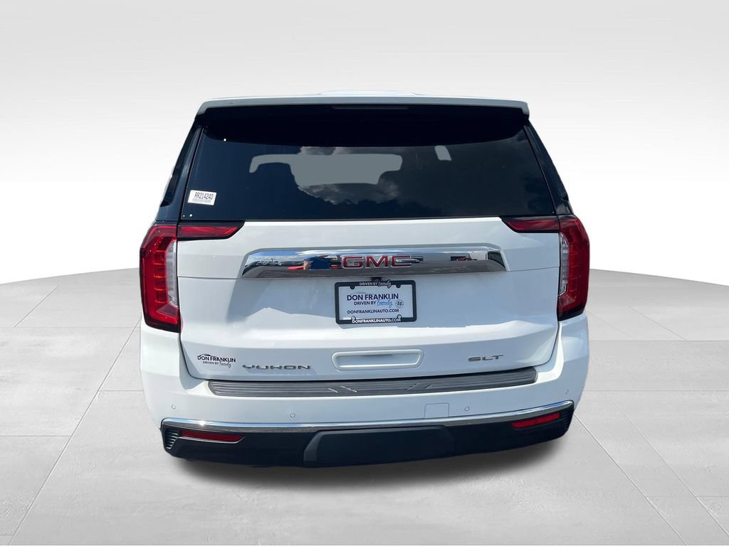Used 2024 GMC Yukon SLT AWD/4WD image 4