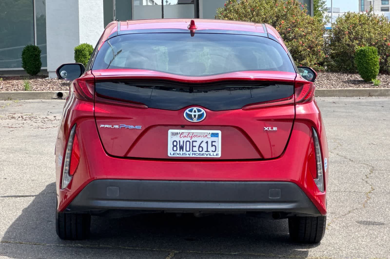 Used 2021 Toyota Prius Prime XLE FWD image 8