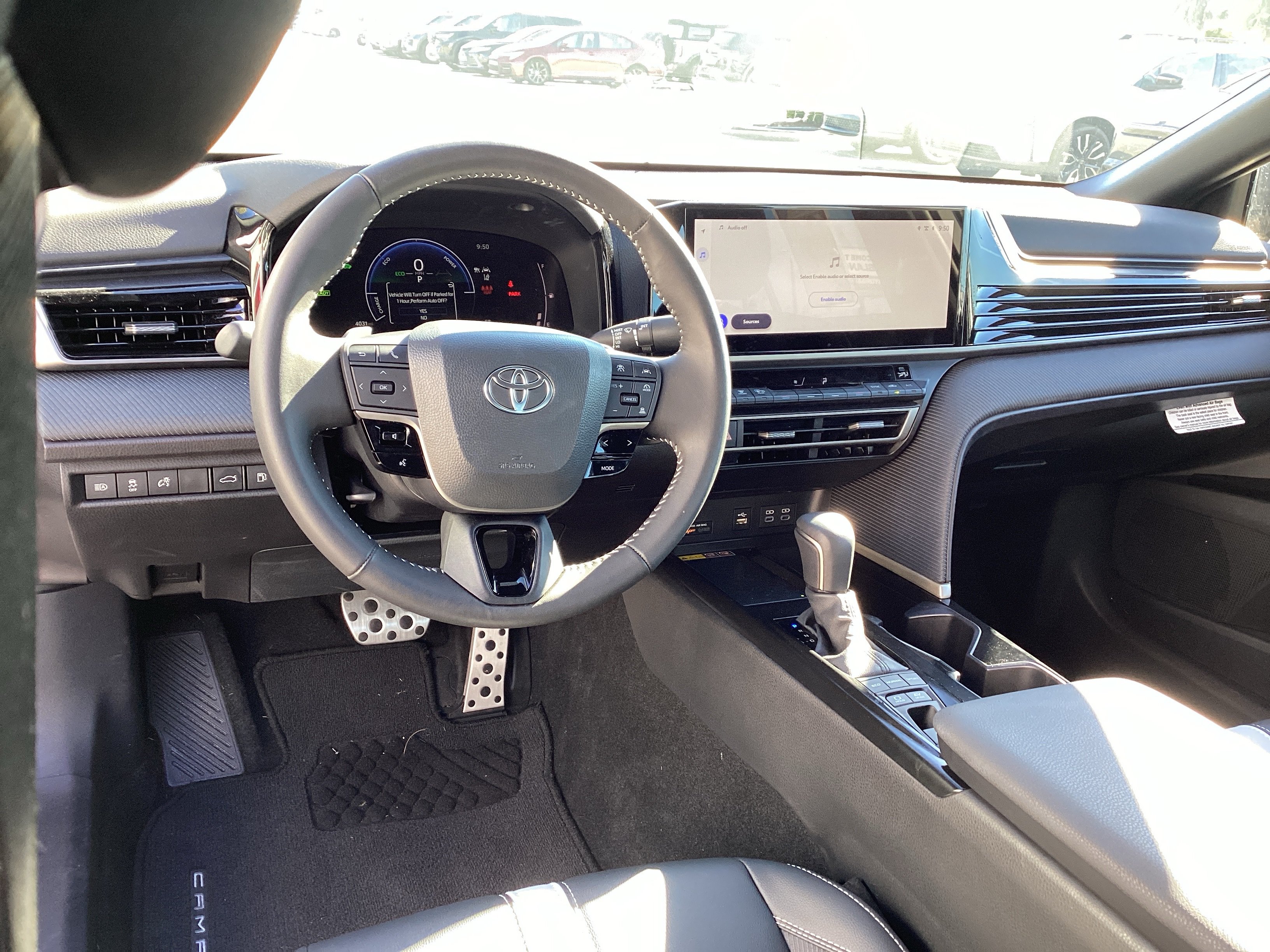 Used 2026 Toyota Camry Hybrid w/ Multimedia Upgrade Package FWD image 13