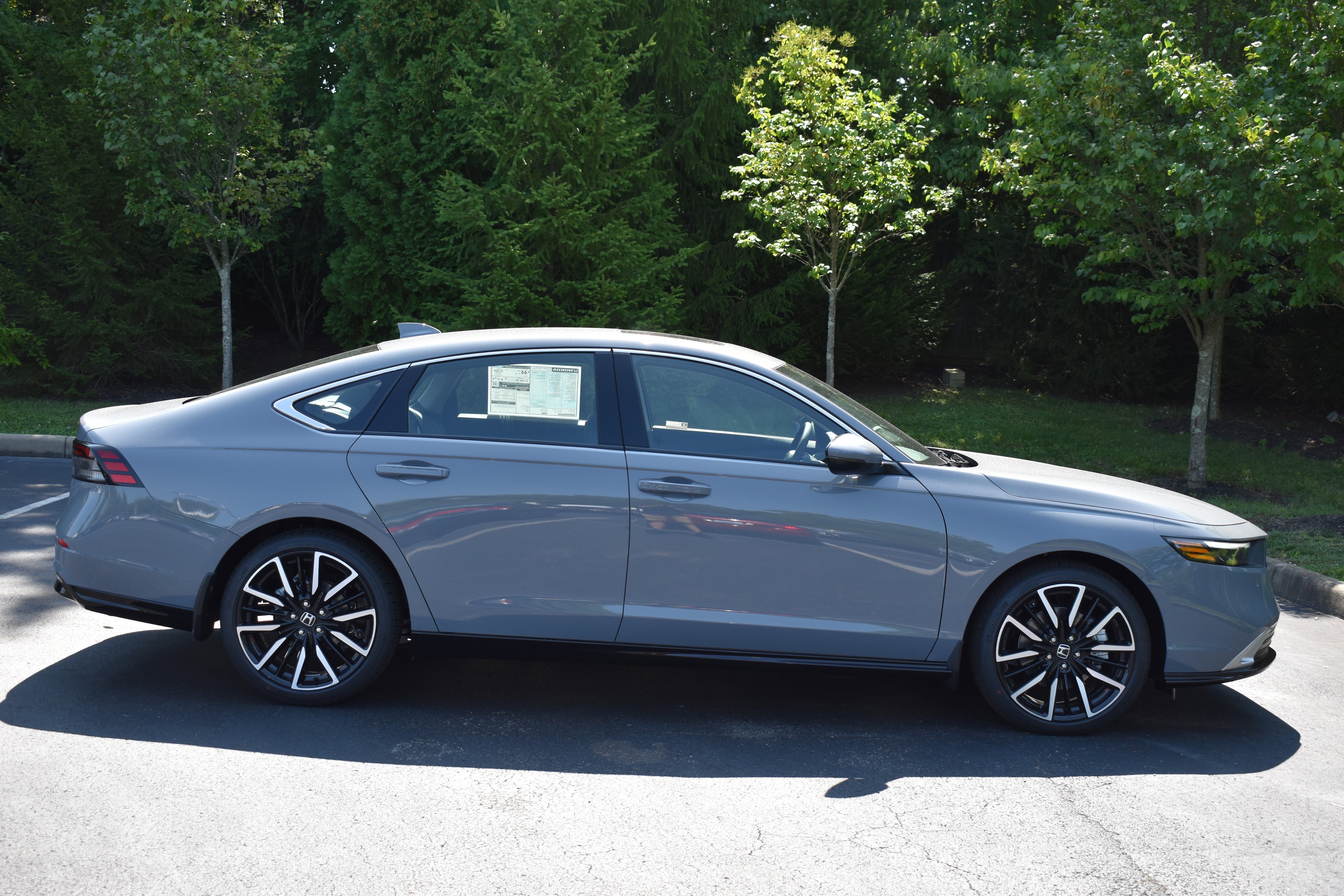 New 2026 Honda Accord Touring image 9