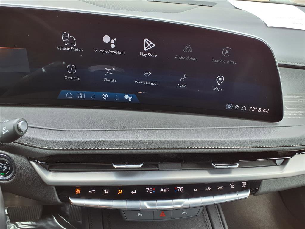 Certified 2024 Cadillac XT4 Premium Luxury AWD/4WD image 23