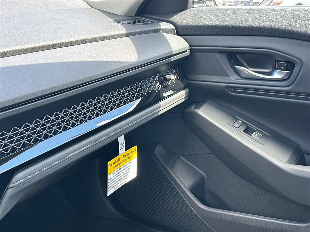 New 2025 Honda Accord EX-L image 33