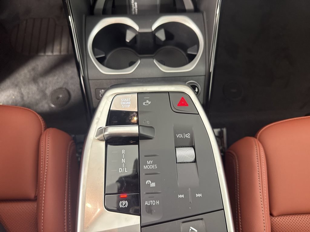 New 2026 BMW X1 xDrive28i w/ Technology Package AWD/4WD image 16