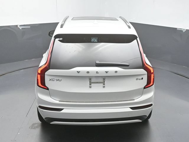 Certified 2026 Volvo XC90 B6 Ultra w/ Protection Package Premier AWD/4WD image 47