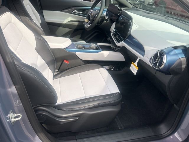 New 2026 Chevrolet Equinox EV LT AWD/4WD image 15