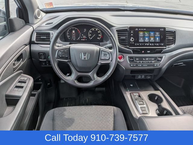 Used 2025 Honda Ridgeline Sport image 31