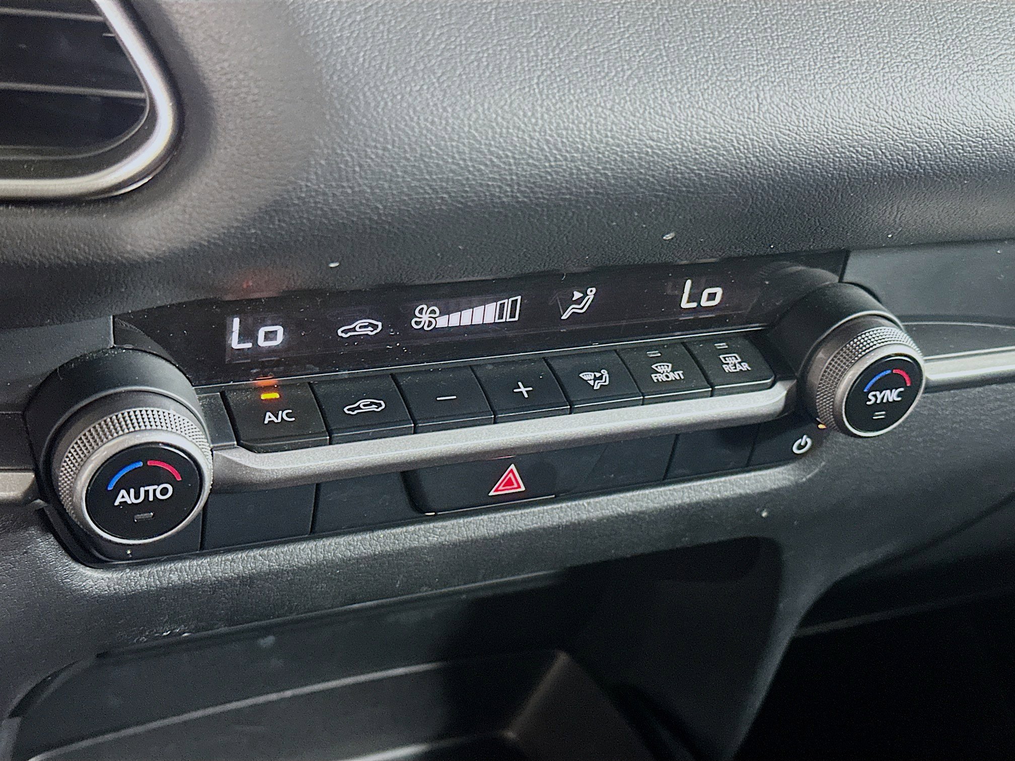 Used 2024 MAZDA CX-30 AWD 2.5 S w/ Select Sport Pkg image 24