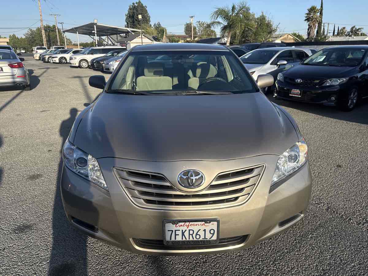 Used 2007 Toyota Camry CE FWD image 2