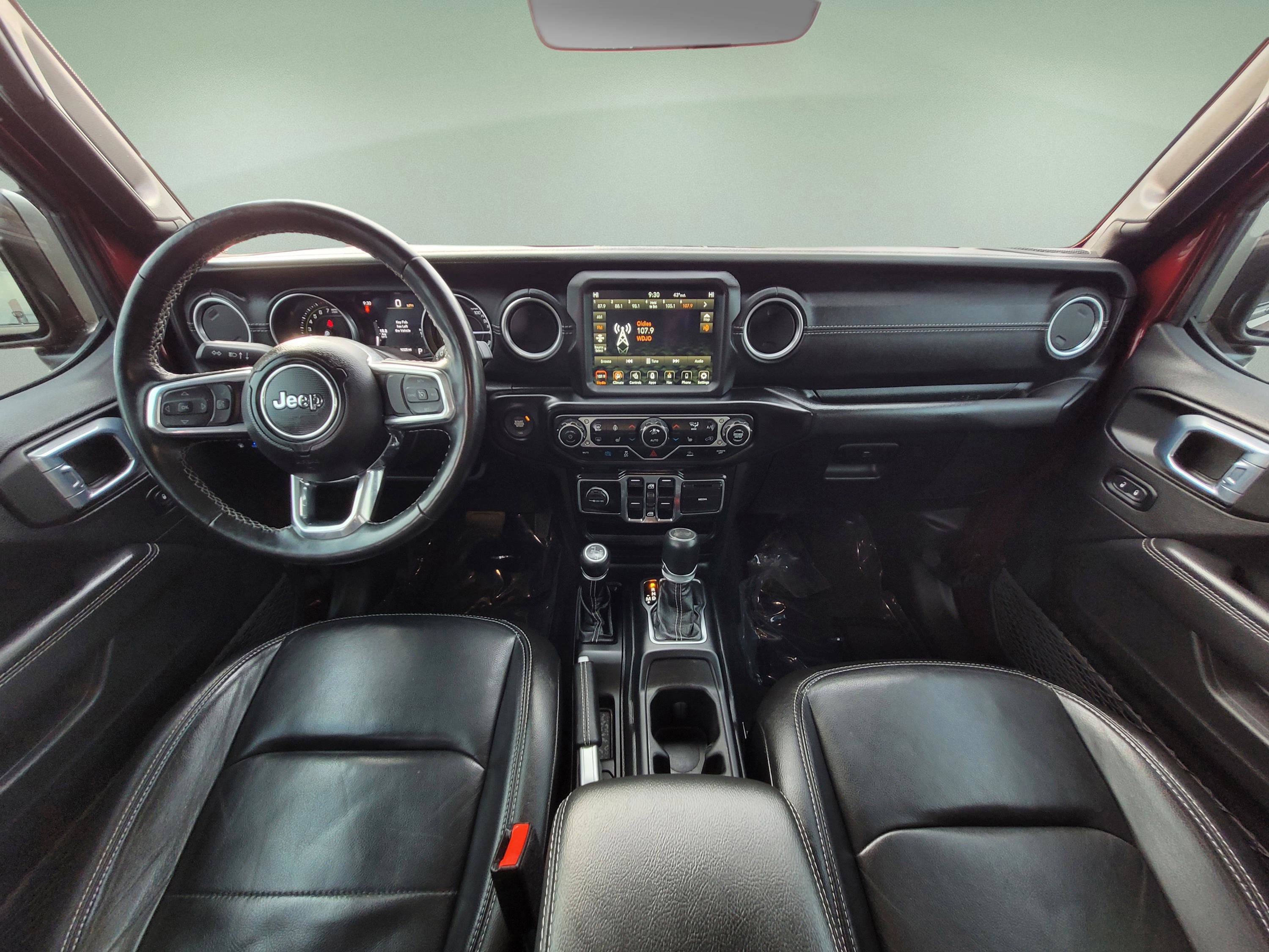 Used 2021 Jeep Wrangler Unlimited Sahara w/ Cold Weather Group image 15