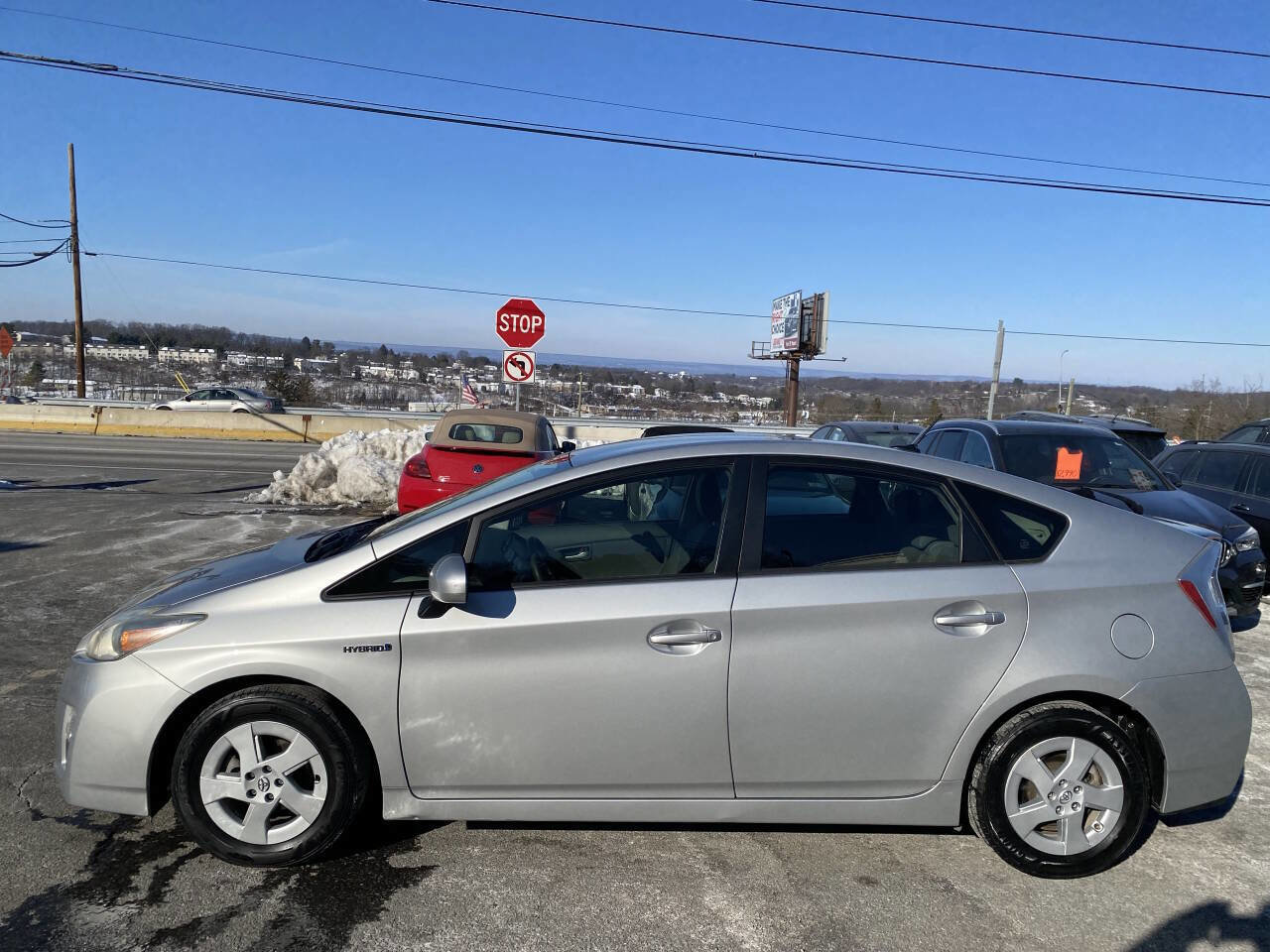 Used 2011 Toyota Prius Two image 7