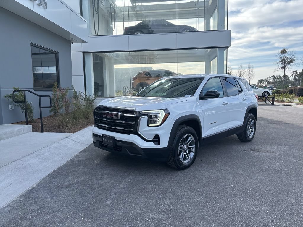 Used 2025 GMC Terrain Elevation