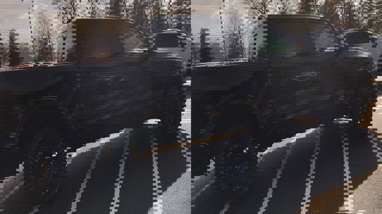 New 2026 RAM 1500 4x4 Crew Cab image 8