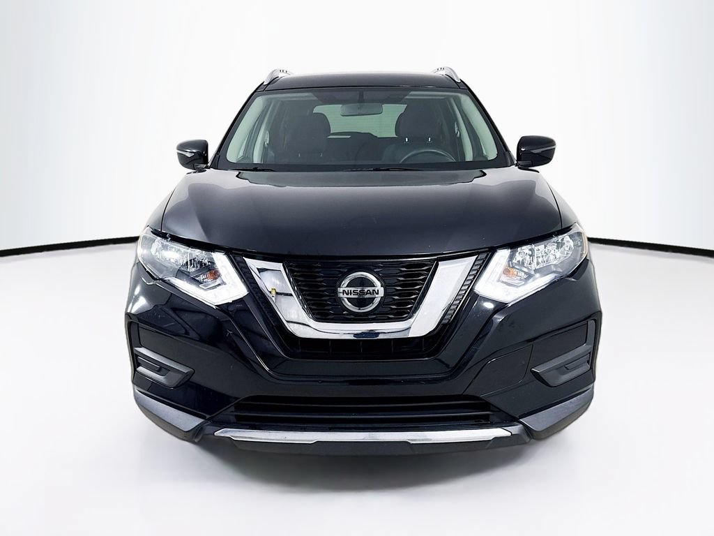 Used 2018 Nissan Rogue SV AWD/4WD image 2