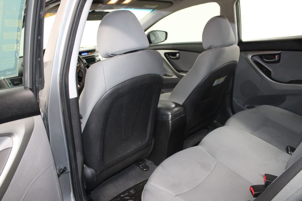 Used 2013 Hyundai Elantra GLS image 22