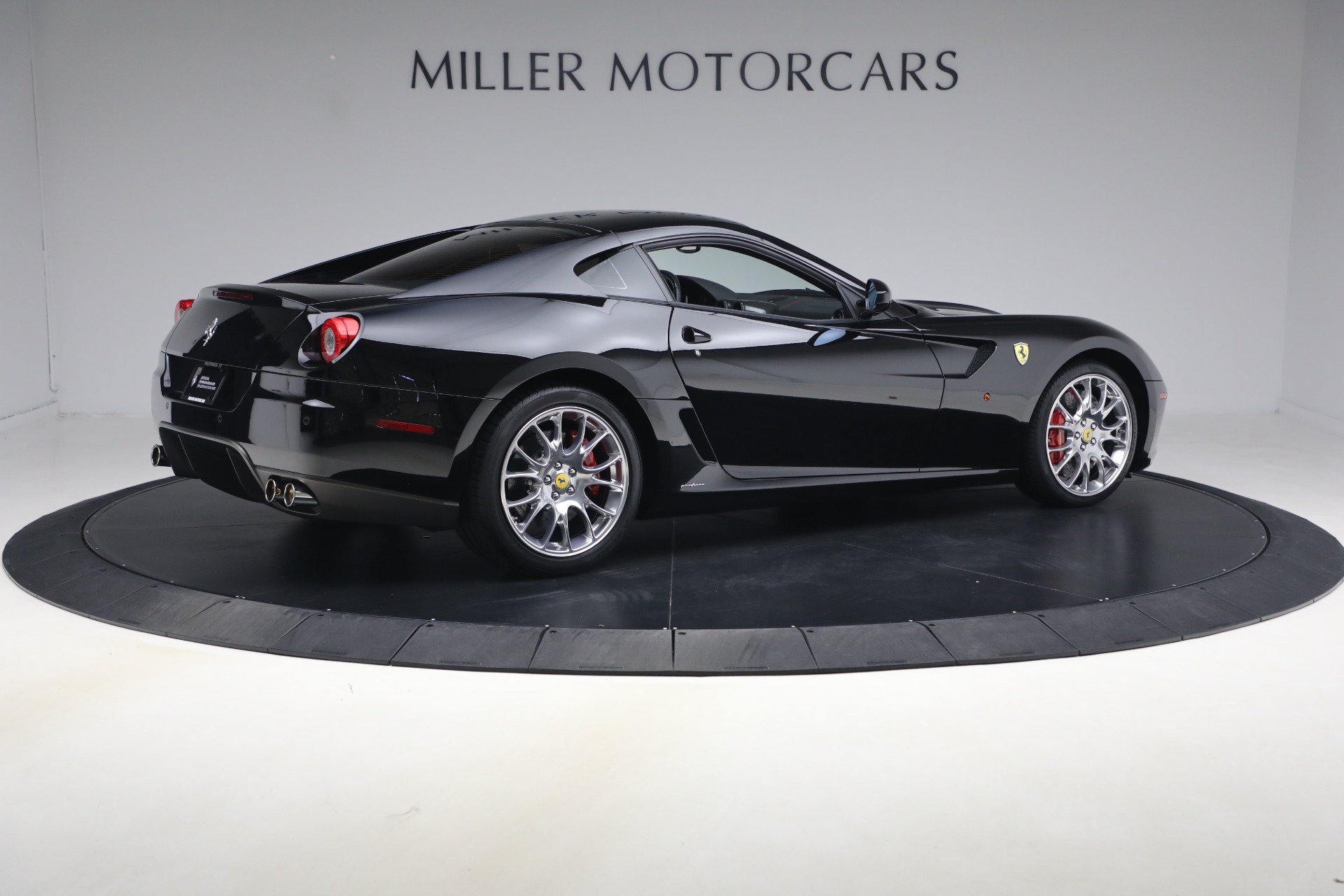 Used 2009 Ferrari 599 GTB Fiorano RWD image 8