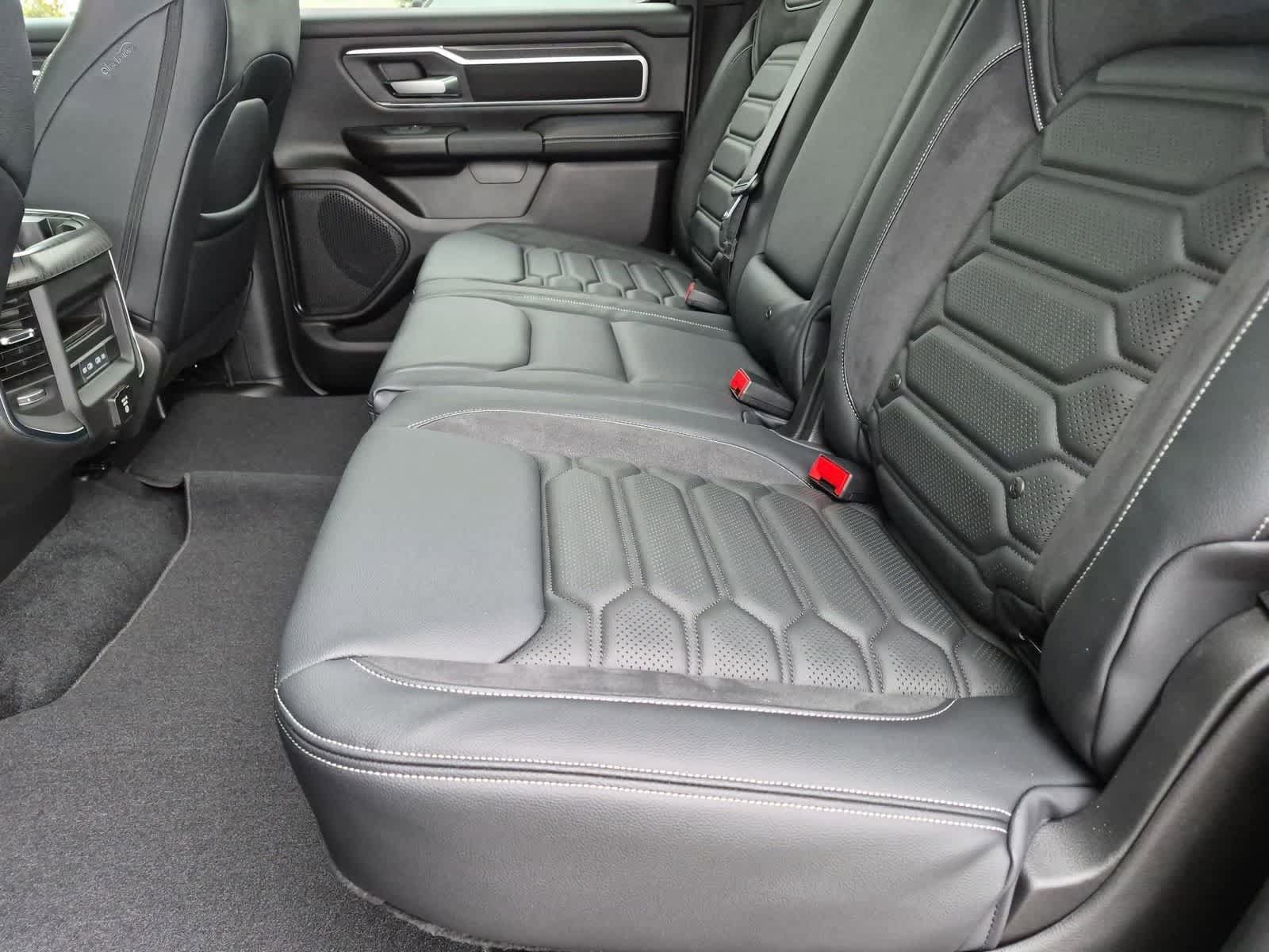 New 2026 RAM 1500 Big Horn AWD/4WD image 20