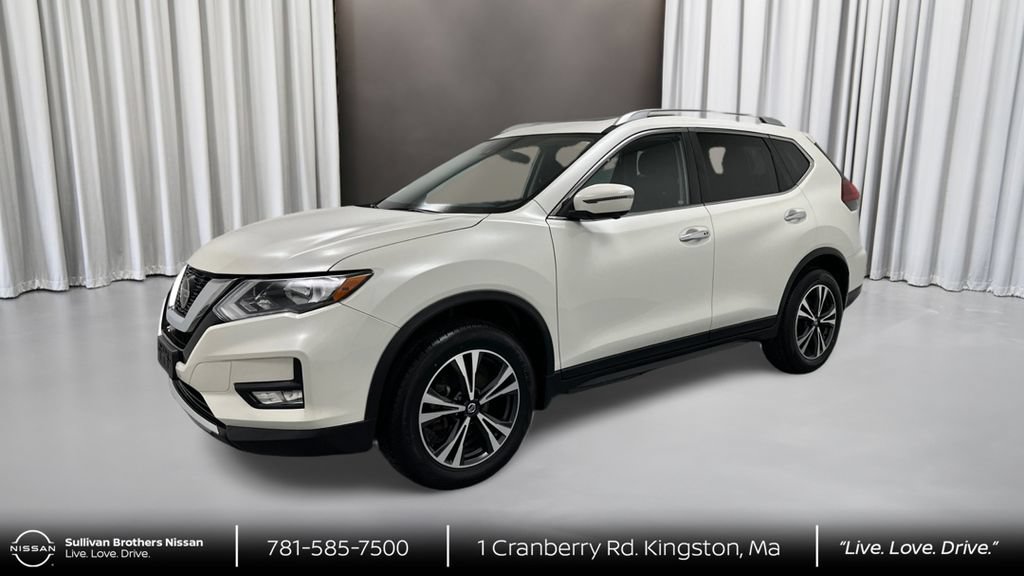 Certified 2020 Nissan Rogue SV w/ Sun & Sound Touring Package AWD/4WD image 1