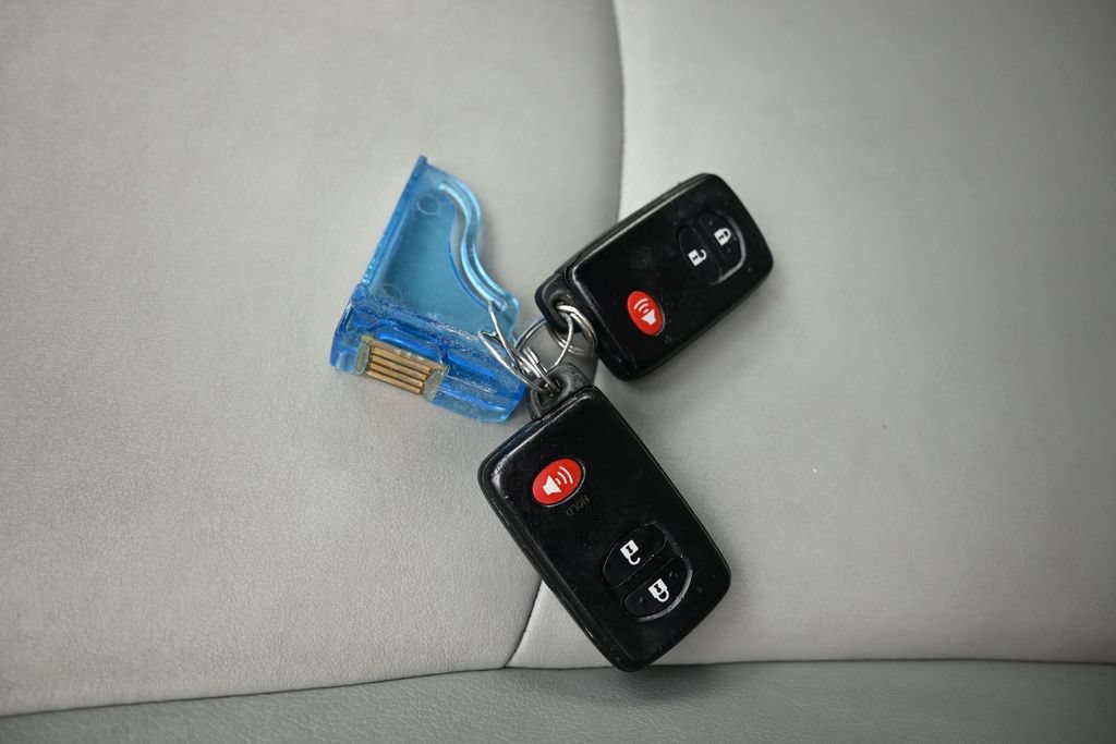 Used 2012 Toyota Prius Four FWD image 43