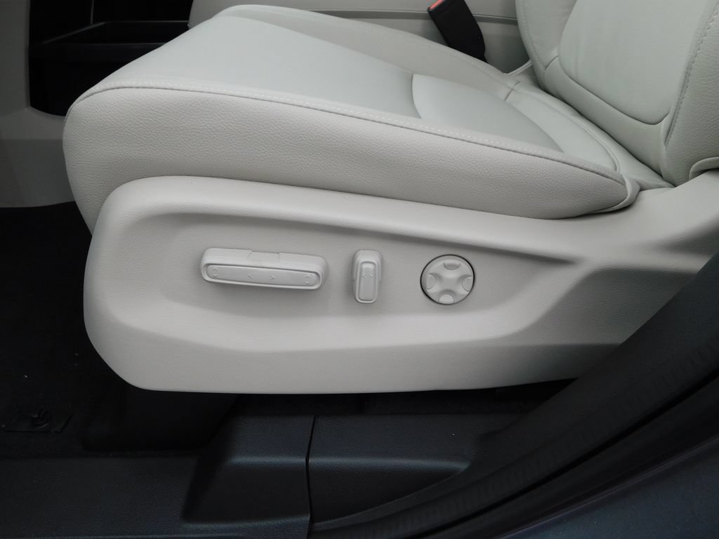 New 2026 Honda Odyssey EX-L image 14