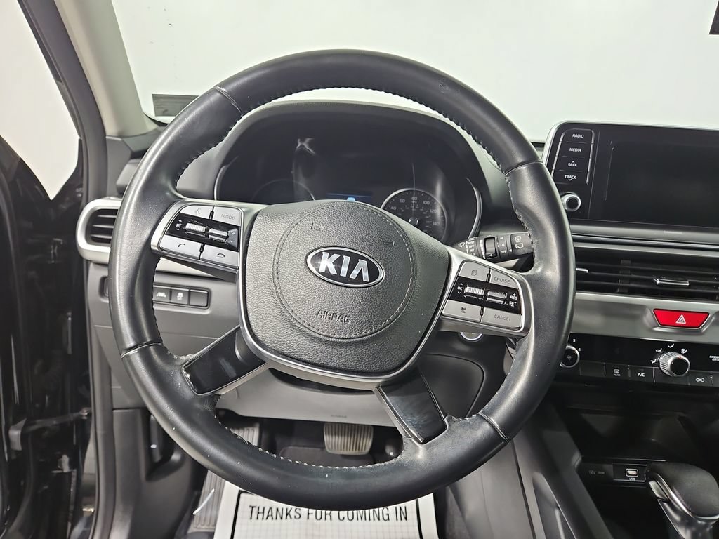 Used 2020 Kia Telluride LX FWD image 15