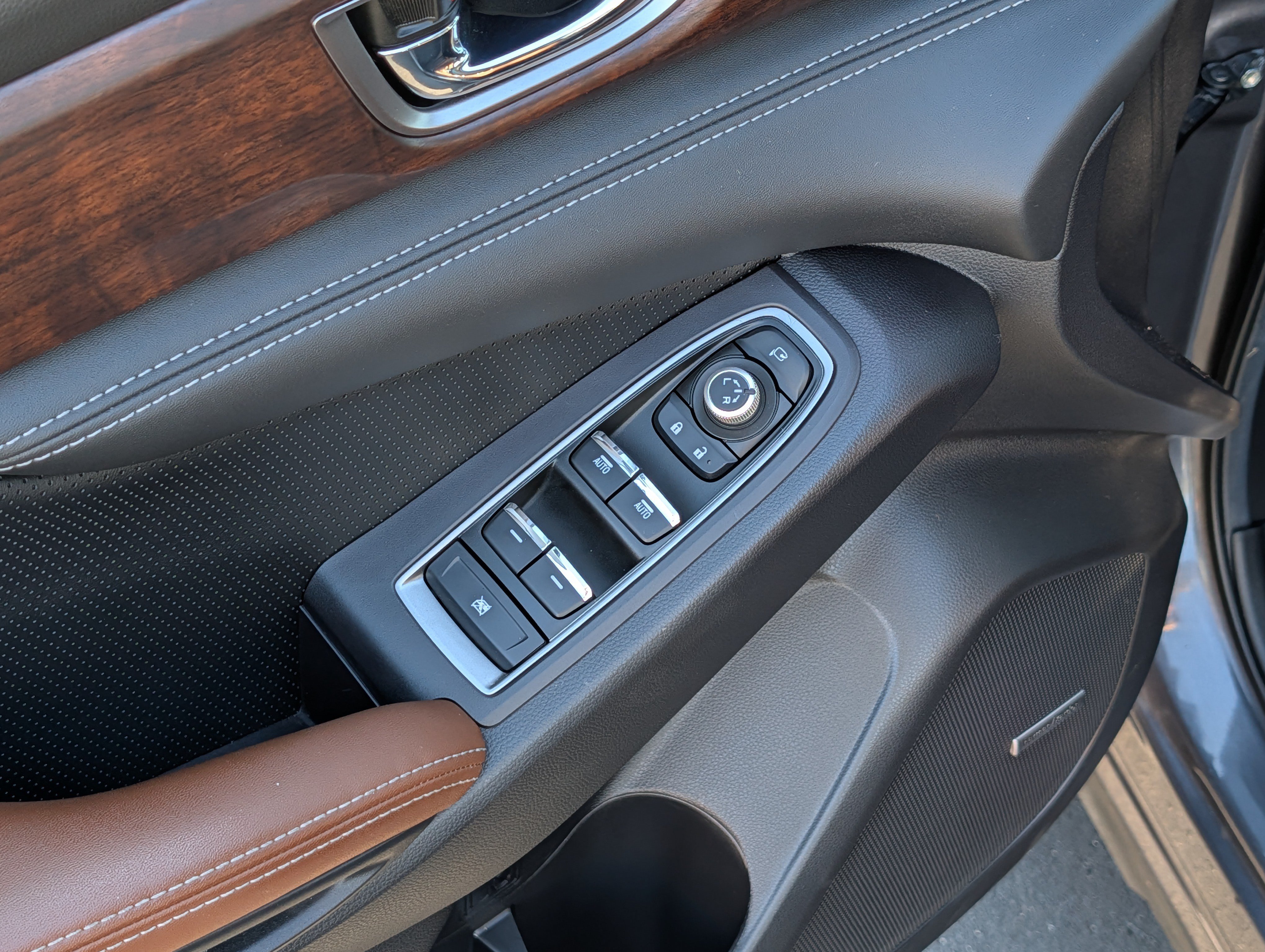 Used 2024 Subaru Ascent Touring AWD/4WD image 19