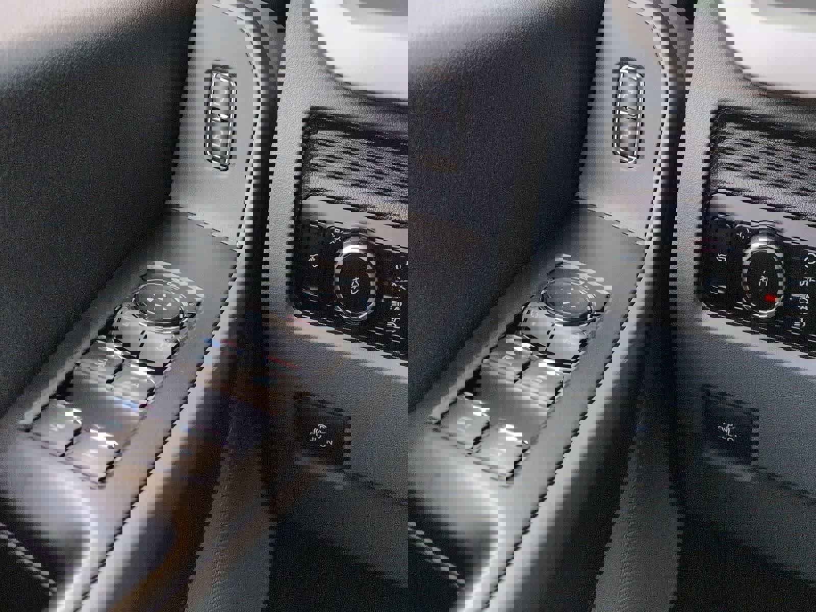 Used 2024 Ford F350 XLT image 17