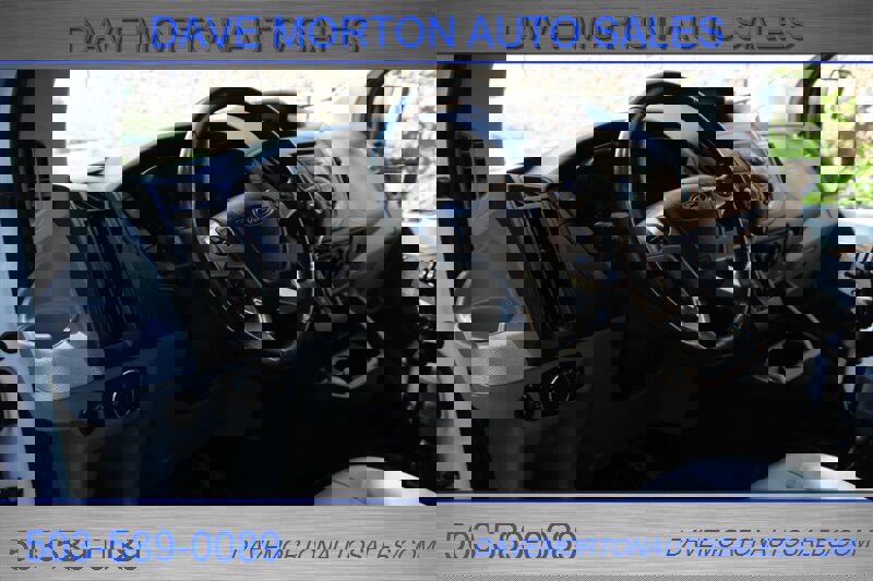 Used 2017 Ford Transit 250 130 Low Roof image 9