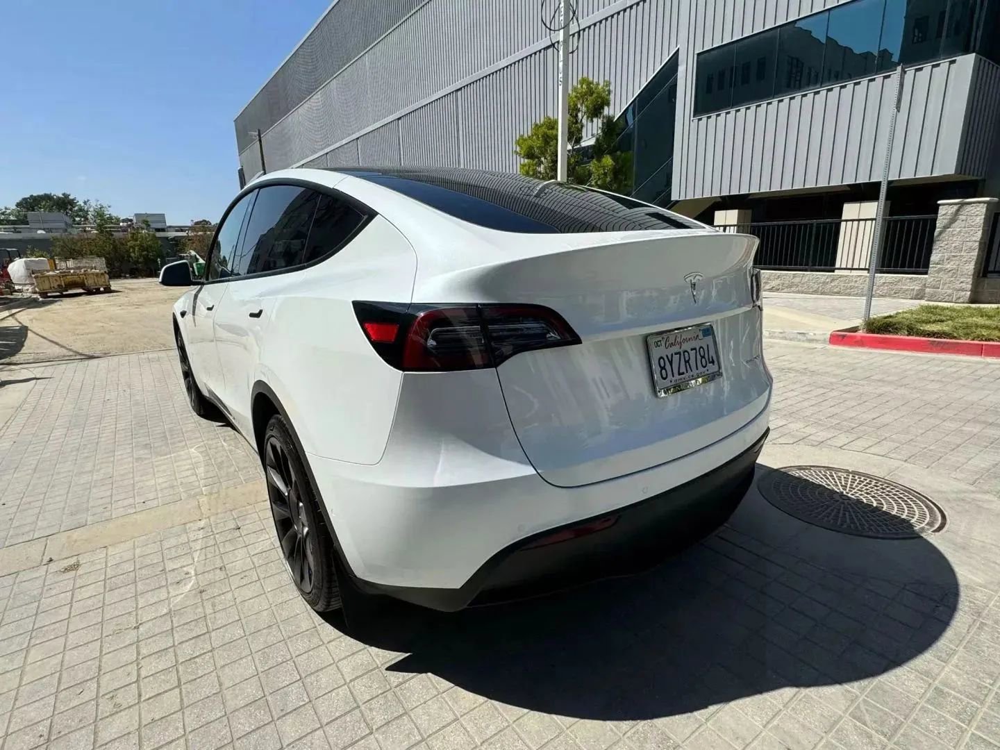 Used 2023 Tesla Model Y Long Range AWD/4WD image 8