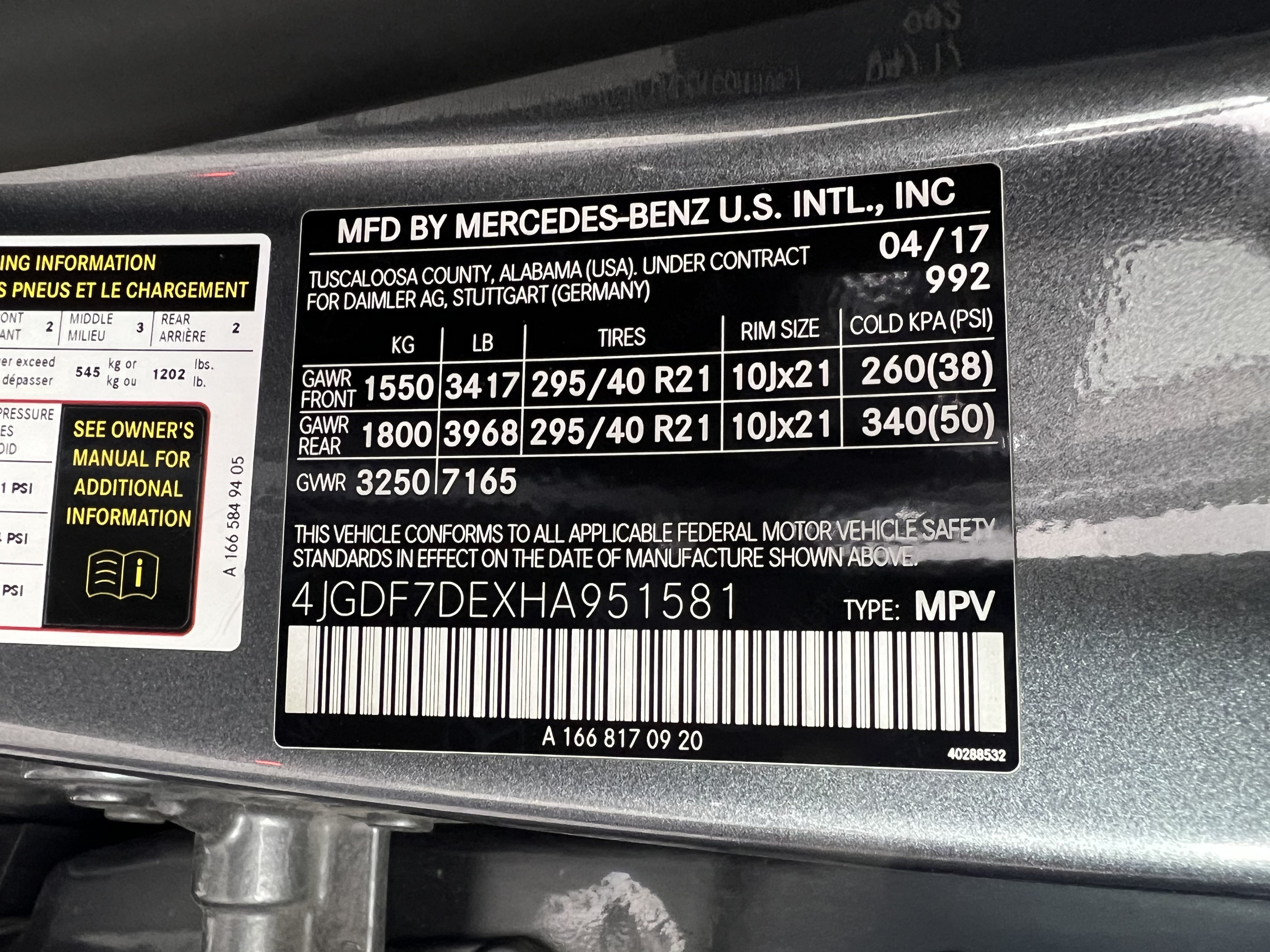 Used 2017 Mercedes-Benz GLS 550 4MATIC image 33