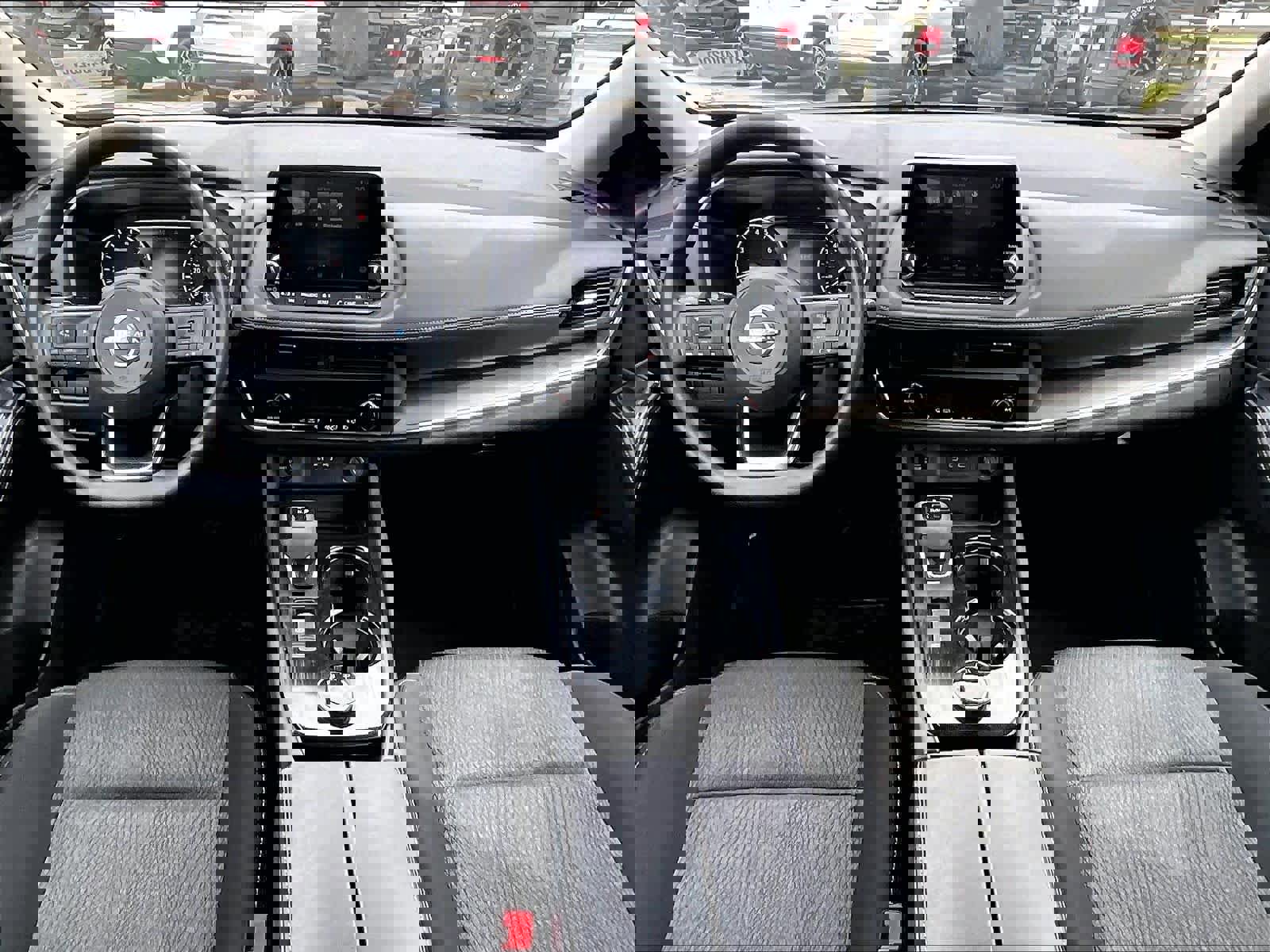 Used 2024 Nissan Rogue SV image 21