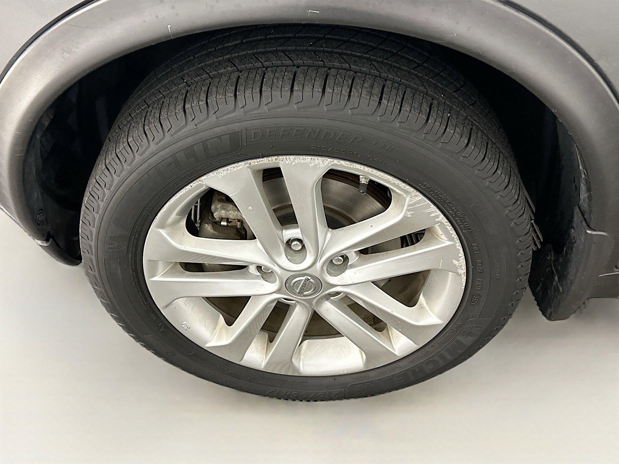 Used 2015 Nissan Juke S image 11