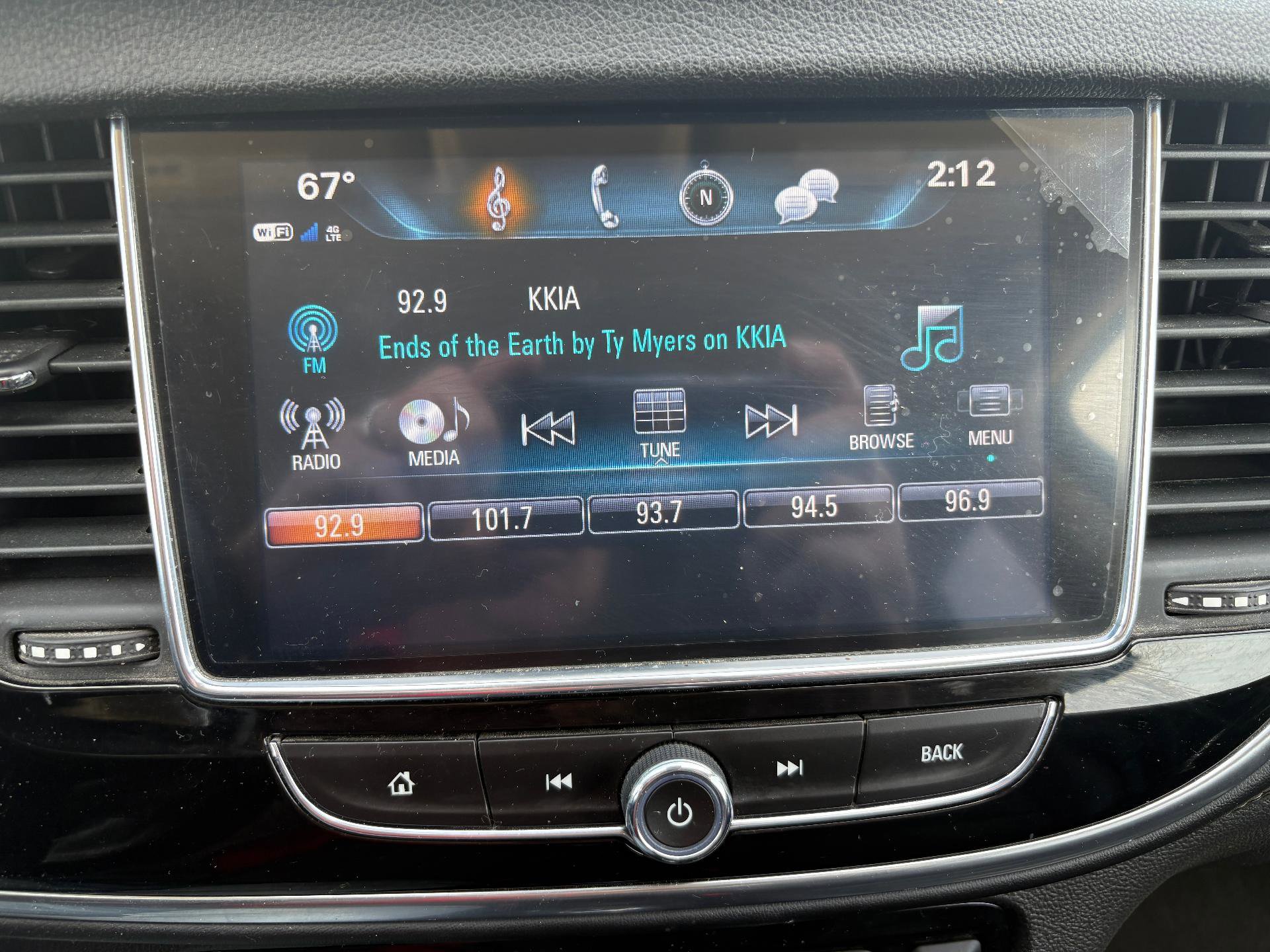 Used 2019 Buick Encore Essence AWD/4WD image 23